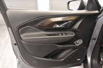 2020 GMC Terrain Denali 4x4 4dr SUV - photothumb 12