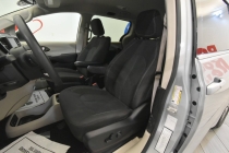 2023 Chrysler Voyager LX 4dr Mini Van - photothumb 9