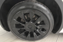 2023 Tesla Model Y Base AWD 4dr Crossover - photothumb 10