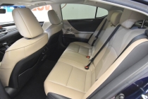 2019 Lexus ES 300h Base 4dr Sedan - photothumb 16