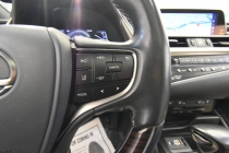 2019 Lexus ES 300h Base 4dr Sedan - photothumb 33