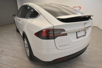 2017 Tesla Model X - photothumb 2