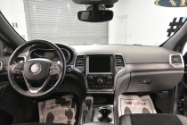 2017 Jeep Grand Cherokee Laredo 4x4 4dr SUV - photothumb 24