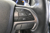 2017 Jeep Grand Cherokee Laredo 4x4 4dr SUV - photothumb 30