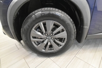 2022 Nissan Pathfinder SV 4dr SUV - photothumb 10