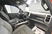 2022 RAM 1500 Big Horn 4x4 4dr Crew Cab 5.6 ft. SB Pickup - photothumb 16