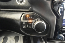 2022 RAM 1500 Big Horn 4x4 4dr Crew Cab 5.6 ft. SB Pickup - photothumb 24