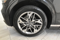 2022 Genesis GV70 2.5T Standard AWD 4dr SUV - photothumb 9