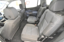 2023 GMC Acadia SLE 4x4 4dr SUV - photothumb 12