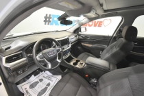 2023 GMC Acadia SLE 4x4 4dr SUV - photothumb 9