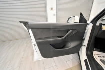 2021 Tesla Model Y Long Range AWD 4dr Crossover - photothumb 14