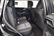 2024 Mitsubishi Outlander ES AWD 4dr SUV - photothumb 17
