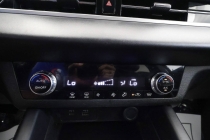 2024 Mitsubishi Outlander ES AWD 4dr SUV - photothumb 21
