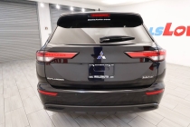 2024 Mitsubishi Outlander ES AWD 4dr SUV - photothumb 3