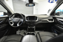 2024 GMC Terrain SLT AWD 4dr SUV - photothumb 18