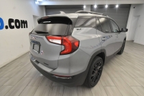 2024 GMC Terrain SLT AWD 4dr SUV - photothumb 4