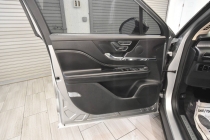 2023 Lincoln Corsair Standard AWD 4dr SUV - photothumb 13