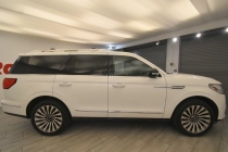 2020 Lincoln Navigator Reserve 4x4 4dr SUV - photothumb 5