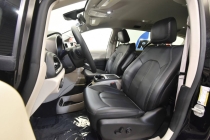 2024 Chrysler Pacifica Plug-In Hybrid Select 4dr Mini Van - photothumb 13