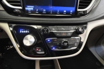 2024 Chrysler Pacifica Plug-In Hybrid Select 4dr Mini Van - photothumb 26