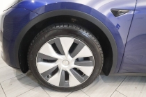2023 Tesla Model Y Base AWD 4dr Crossover - photothumb 9