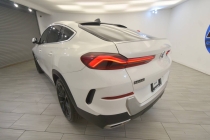 2022 BMW X6 xDrive40i AWD 4dr Sports Activity Coupe - photothumb 2
