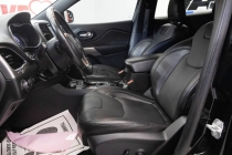 2020 Jeep Cherokee High Altitude 4x4 4dr SUV - photothumb 11