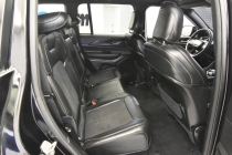 2023 Jeep Grand Cherokee Altitude 4x4 4dr SUV - photothumb 17