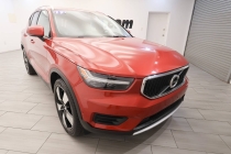 2019 Volvo XC40 T4 Momentum 4dr SUV - photothumb 6
