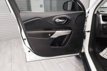 2022 Jeep Cherokee X 4x4 4dr SUV - photothumb 14
