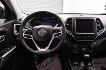 2022 Jeep Cherokee X 4x4 4dr SUV - photothumb 21