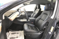2023 Tesla Model Y Long Range AWD 4dr Crossover - photothumb 11