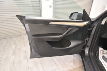 2023 Tesla Model Y Long Range AWD 4dr Crossover - photothumb 12