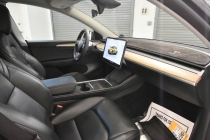 2023 Tesla Model Y Long Range AWD 4dr Crossover - photothumb 15