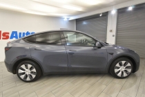 2023 Tesla Model Y Long Range AWD 4dr Crossover - photothumb 5