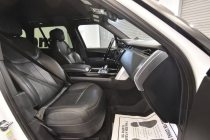 2023 Land Rover Range Rover P530 SE AWD 4dr SUV - photothumb 16
