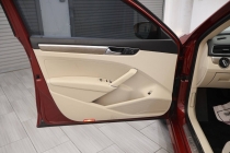 2016 Volkswagen Passat 1.8T SEL 4dr Sedan PZEV - photothumb 12