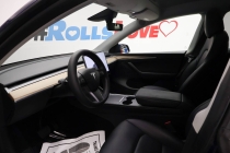 2022 Tesla Model Y Long Range AWD 4dr Crossover - photothumb 10