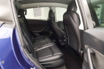 2022 Tesla Model Y Long Range AWD 4dr Crossover - photothumb 17