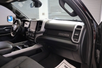 2022 RAM 1500 Big Horn 4x4 4dr Crew Cab 5.6 ft. SB Pickup - photothumb 15