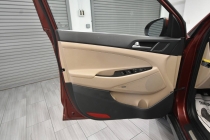 2017 Hyundai Tucson Limited AWD 4dr SUV - photothumb 12