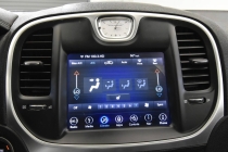 2018 Chrysler 300 Touring AWD 4dr Sedan - photothumb 23