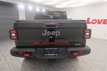 2020 Jeep Gladiator Rubicon 4x4 4dr Crew Cab 5.0 ft. SB - photothumb 3