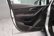 2019 Chevrolet Trax LT AWD 4dr Crossover - photothumb 12