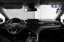2023 Toyota Camry Hybrid LE 4dr Sedan - photothumb 18