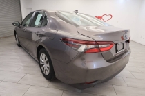 2023 Toyota Camry Hybrid LE 4dr Sedan - photothumb 2
