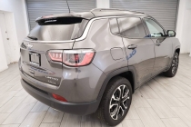 2023 Jeep Compass Limited 4x4 4dr SUV - photothumb 4
