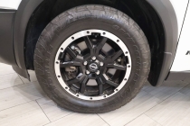 2023 Nissan Pathfinder Rock Creek AWD 4dr SUV - photothumb 9