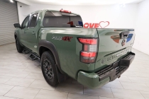 2023 Nissan Frontier PRO 4X 4x4 4dr Crew Cab 5 ft. SB - photothumb 2