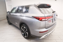 2024 Mitsubishi Outlander SE Black Edition 4dr SUV - photothumb 2
